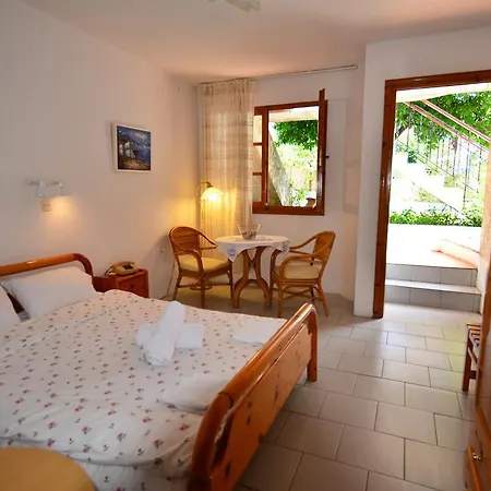 Apart Otel Kipos Limenas (Thasos)